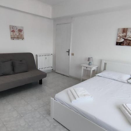 Gio Apartment Marconi ローマ エクステリア 写真